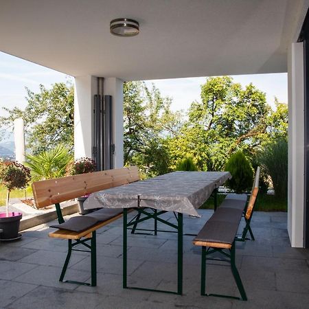 Ferienwohnung Chicken Hill Muntlix Exterior foto