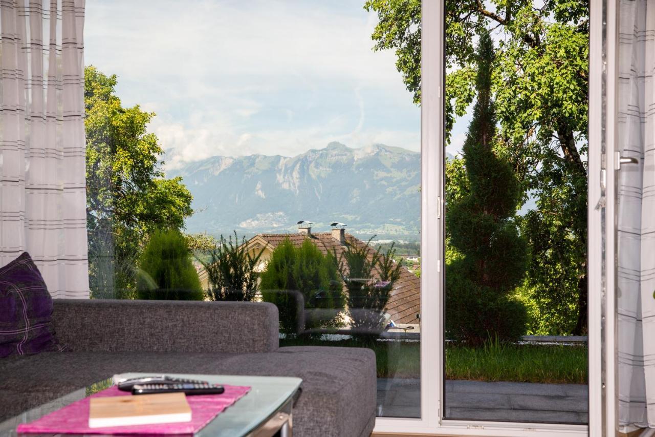 Ferienwohnung Chicken Hill Muntlix Exterior foto